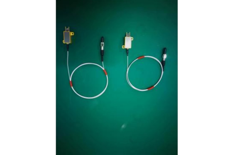 半导体激光器光纤耦合模块img